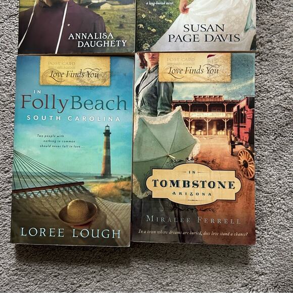 “Love Finds You In” Book Series | 6 Books Included - Picture 4 of 7
